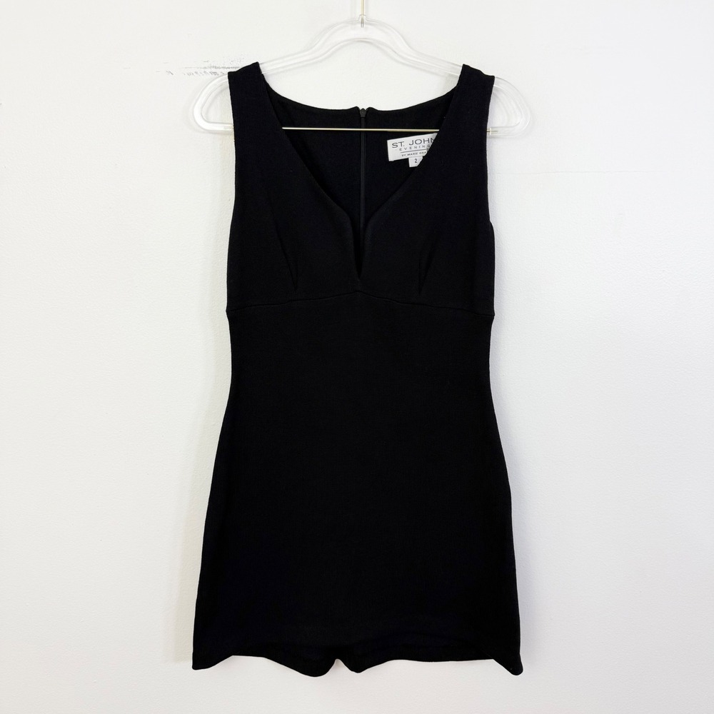 St. John Evening by Marie Gray Black Knit Mini Dress Deep V Neck Size 2